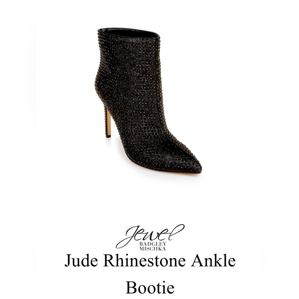 Badgley Mischka Jewel Jude rhinestone Ankle bootie Size 7